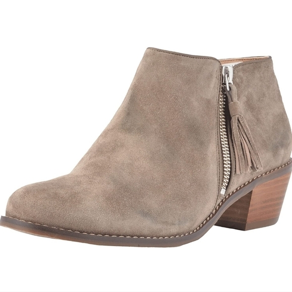 Vionic Women Serena Comfort Ankle Leather Booties shoes sz 6 - Picture 1 of 13
